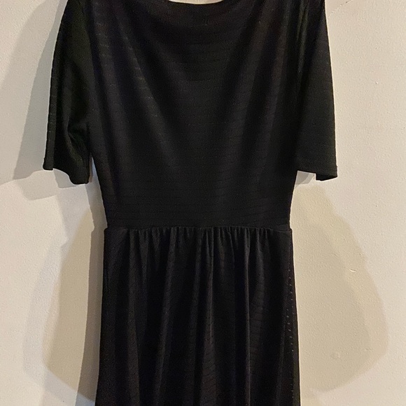 Forever 21 black dress - Picture 2 of 2